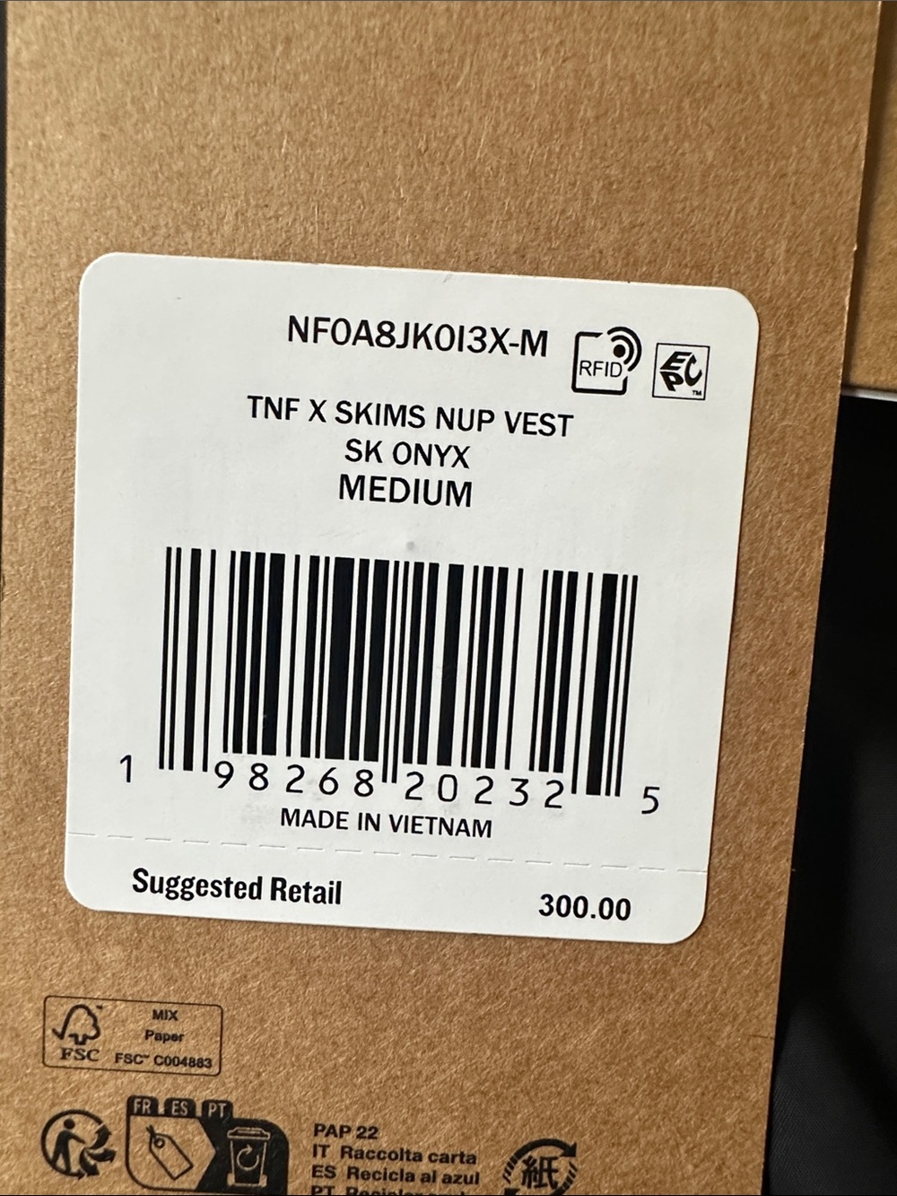 The North Face TNF x SKIMS Nup Vest in Onyx Black - Picture 2 of 4